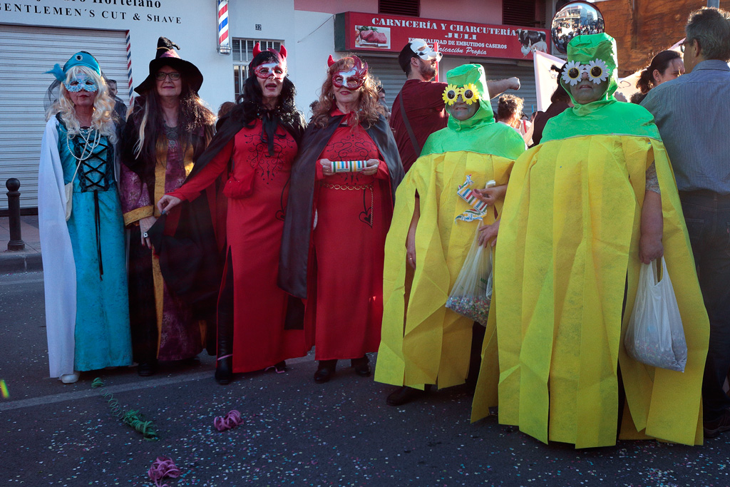 Participación del Centro de la Mujer en el desfile de Carnaval