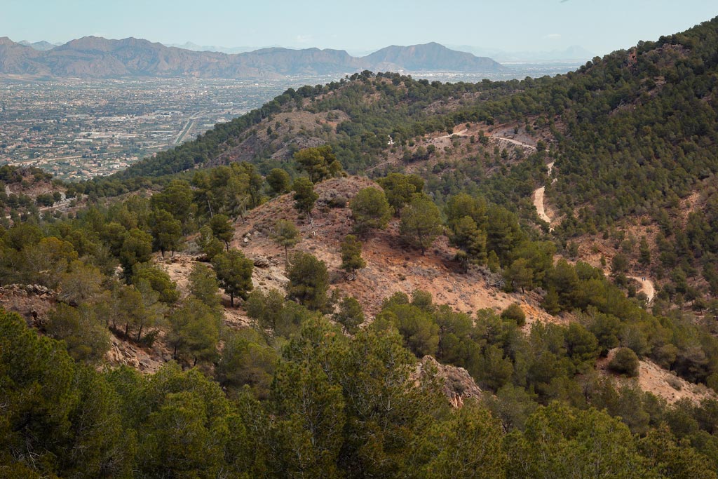 Rutas de senderismo por el parque natural El Valle