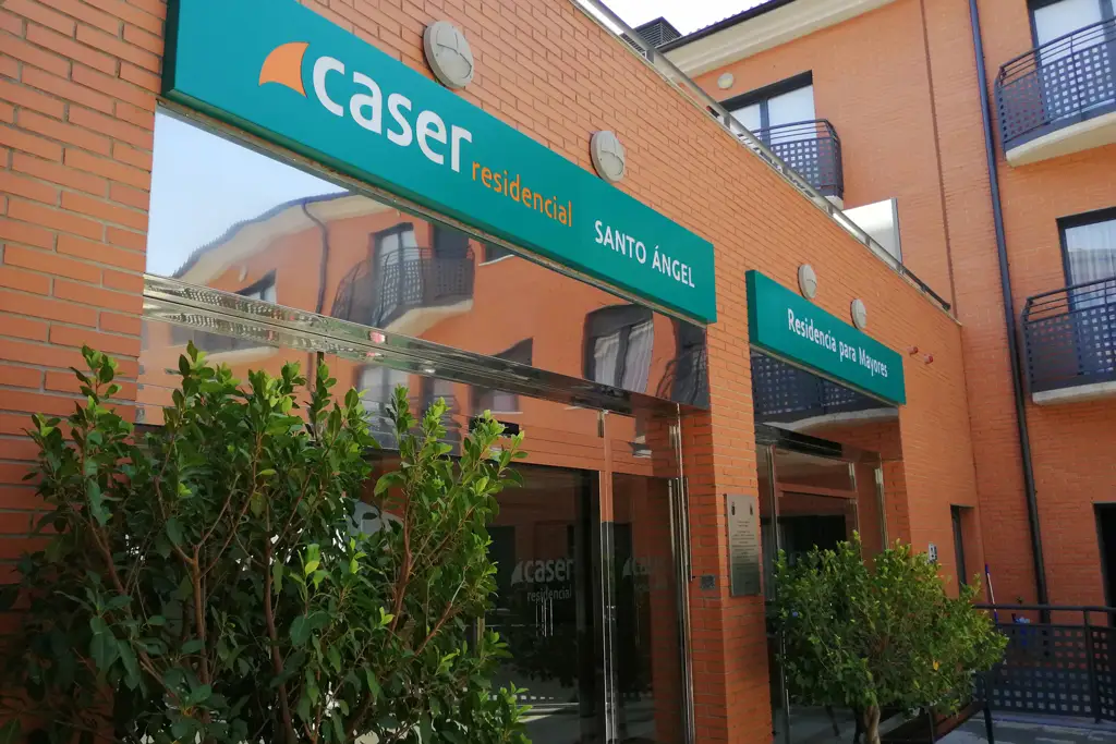 La entrada de Caser Residencial en Santo Ángel La entrada de Caser Residencial en Santo Ángel