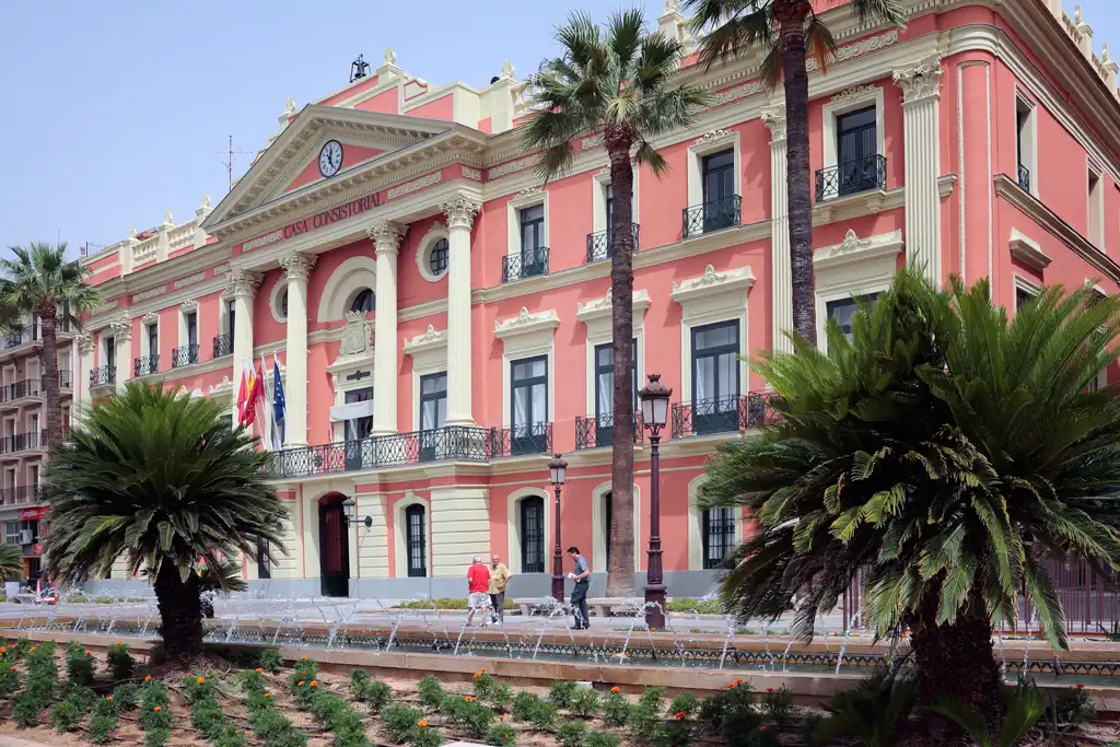 El Ayuntamiento de Murcia El Ayuntamiento de Murcia