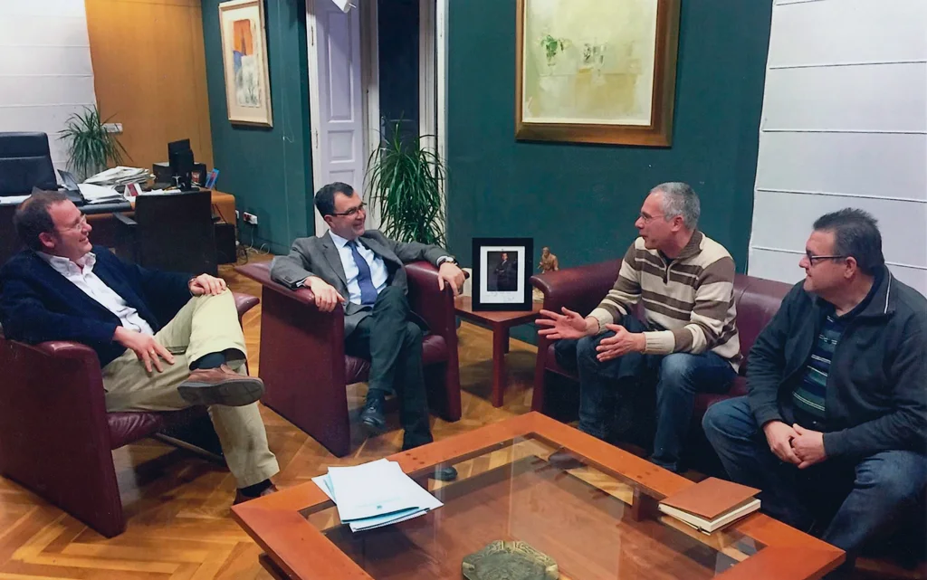 Reunión entre José Ballesta y los presidentes de la Junta y Cofradía en el Ayuntamiento