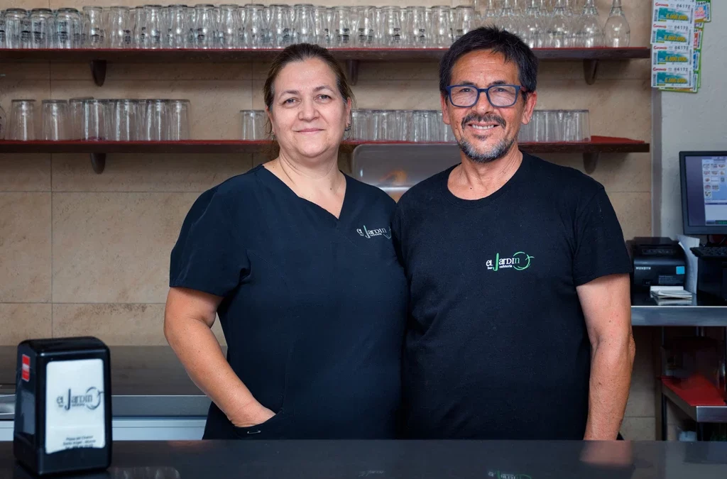 Los cuarenta años del bar El Jardín