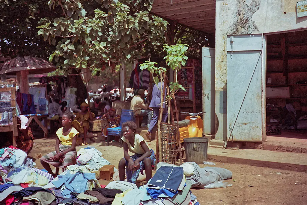 Una plaza en Bamako (Mali) en 1989 Una plaza en Bamako (Mali) en 1989